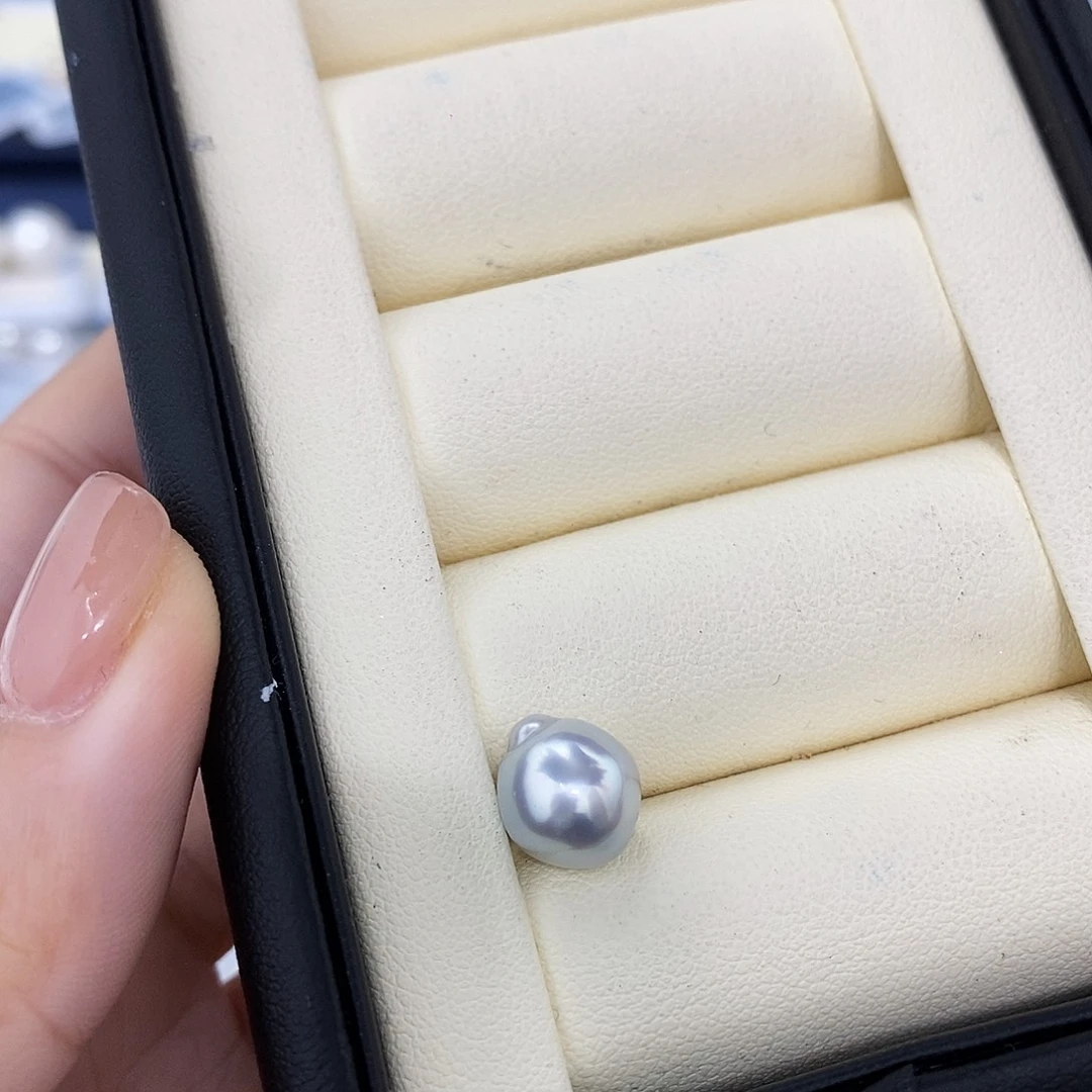 海水珍珠未镶嵌耳饰