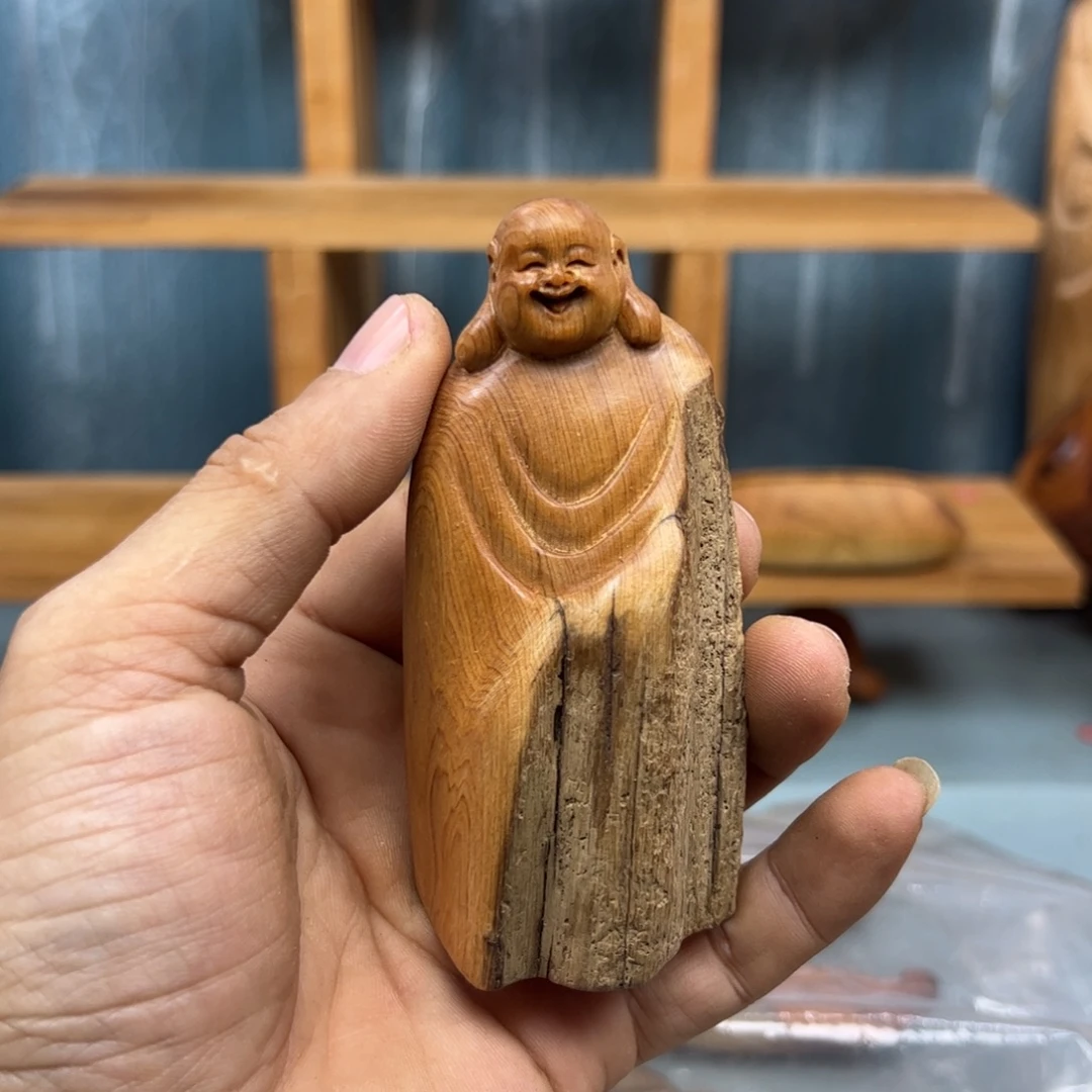 龙***族木崖柏木摆件手把件