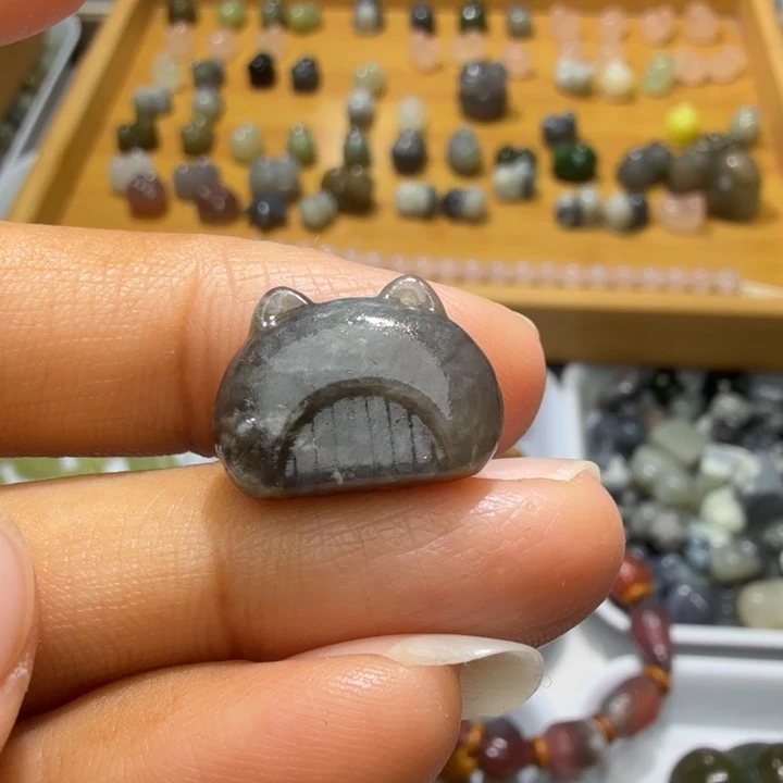 和田玉未镶嵌珠宝奇石