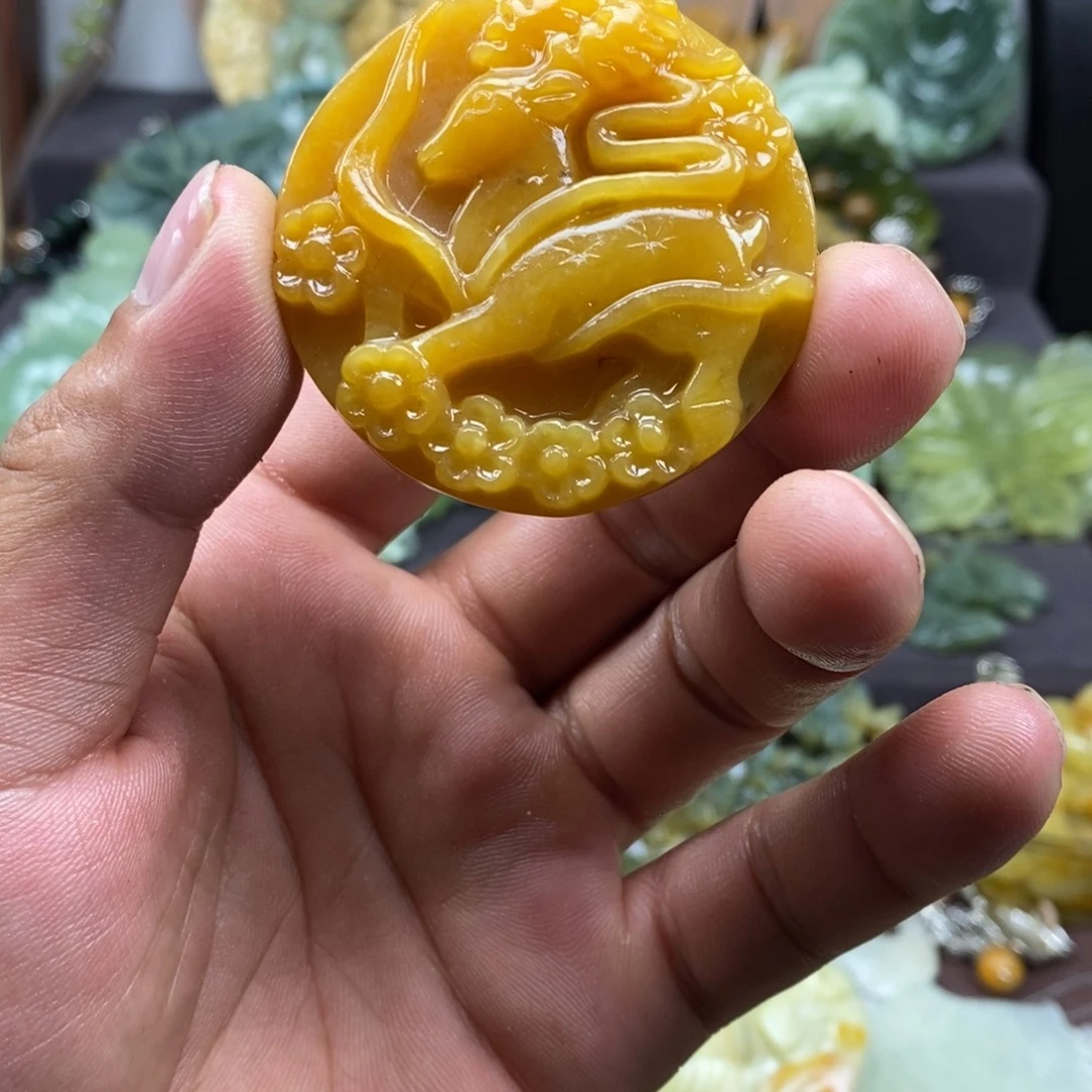 蛇纹石玉未镶嵌吊坠(不含链)
