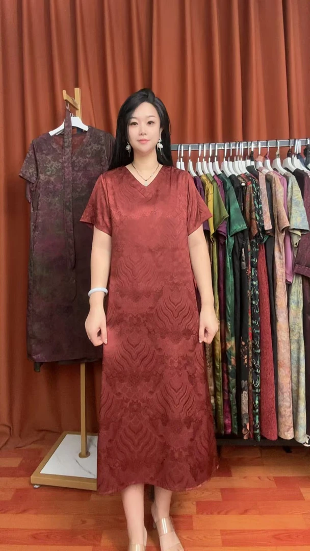 （云纹)新品夏季显瘦V领亲肤透气短袖气质中长款连衣裙