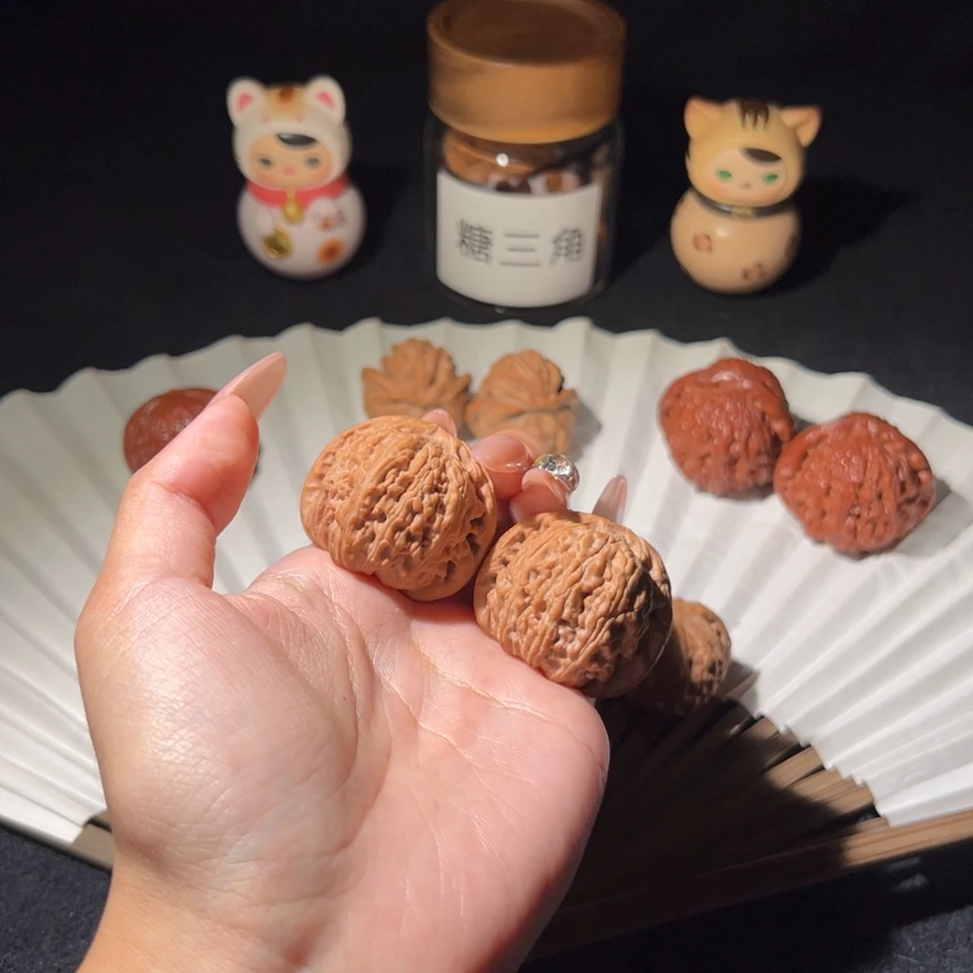 抠****吊坠文玩核桃37白狮子
