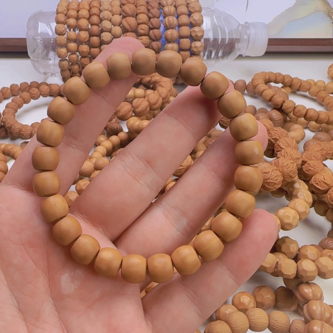 猴头核桃吊坠全品无瑕疵直切原色9.3