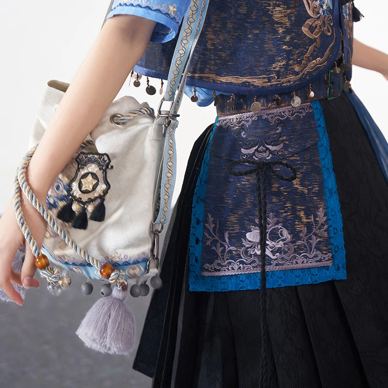 十三余小豆蔻儿[迪士尼 朱迪-兔子梦想家]日常搭配国风单双肩包包