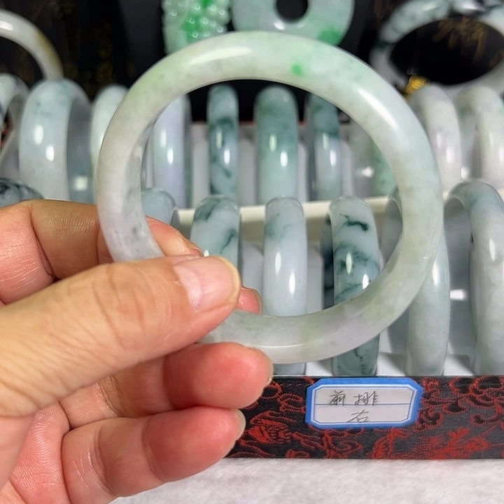 翡翠未镶嵌手镯天然