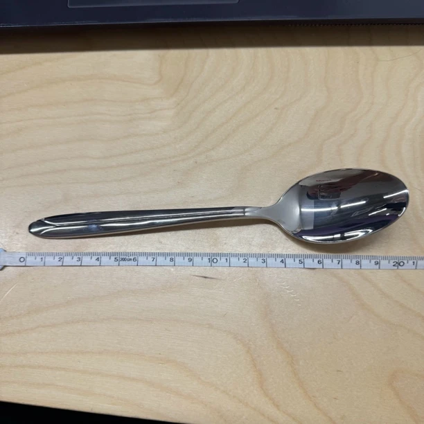 【A24】不锈钢竖条纹尖勺