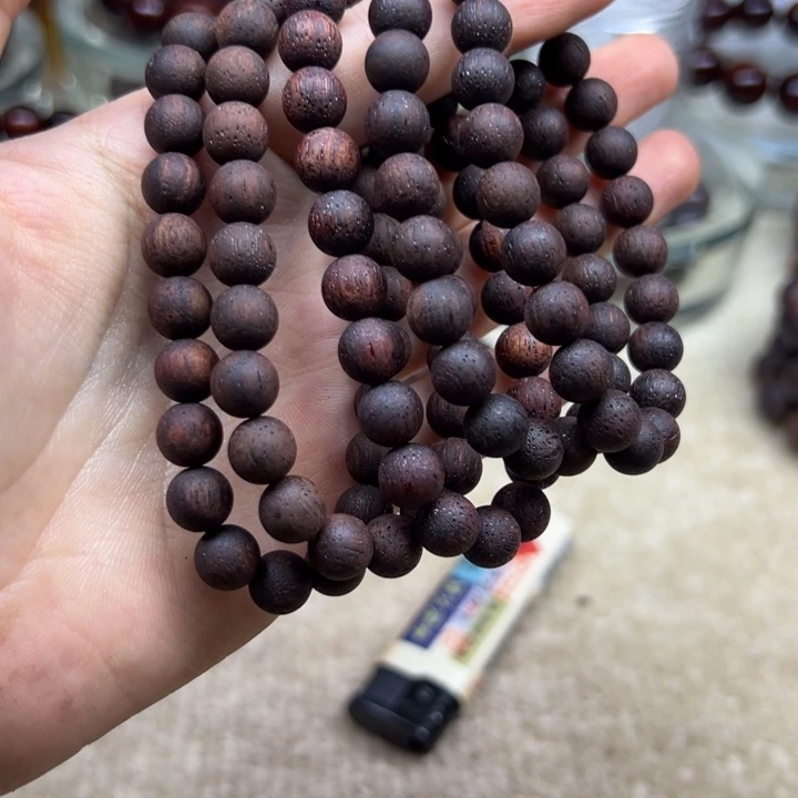 藤类缅甸小叶降真香0.8圆珠紫黑油23颗