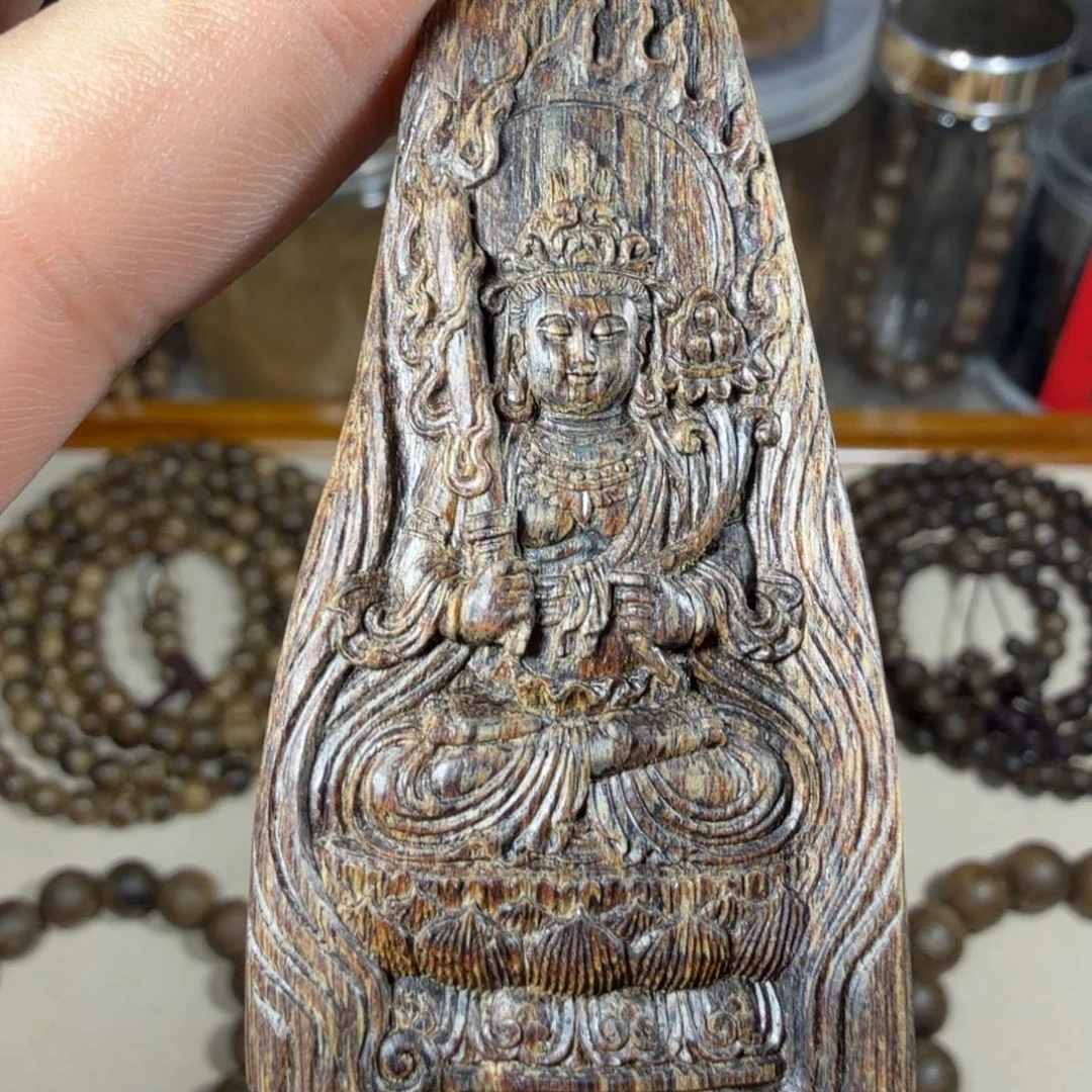 沉香碎屑沉香芽庄沉水虚空藏菩萨（老虎守护神），9.4克