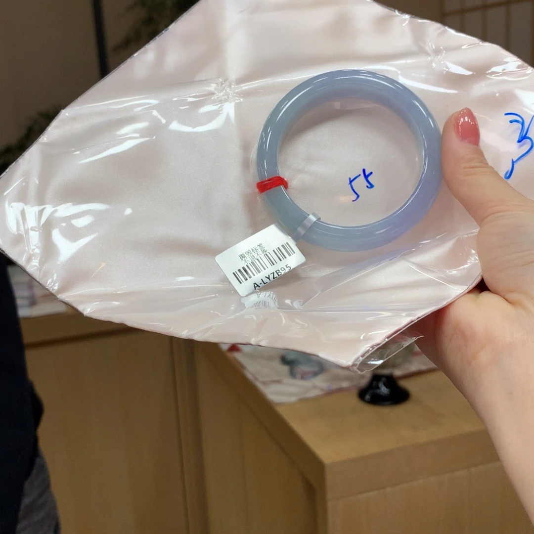 未镶嵌手镯翡翠不退不换