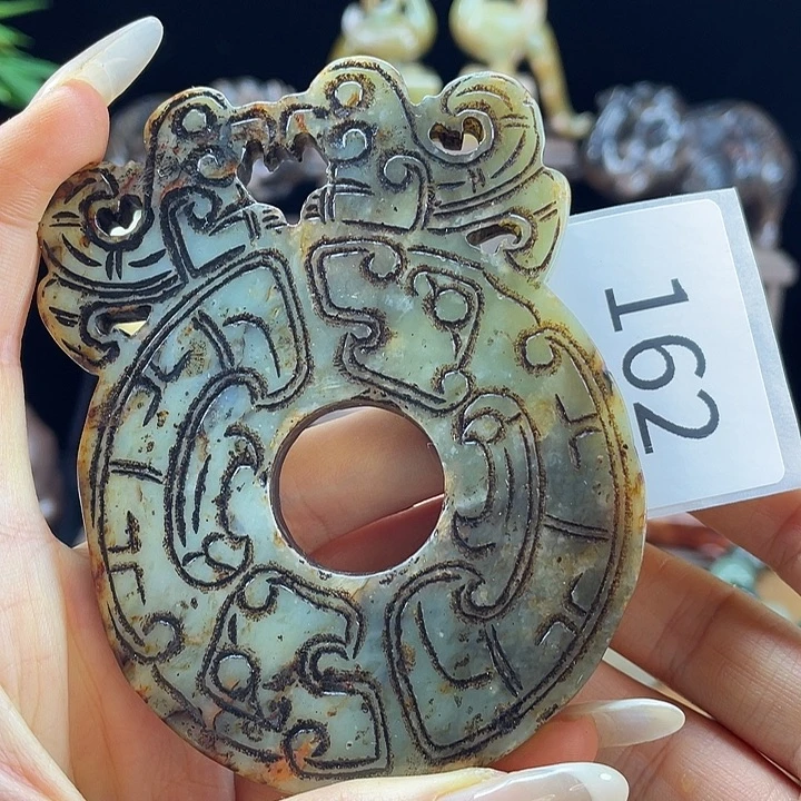 和田玉（糖玉）未镶嵌挂件