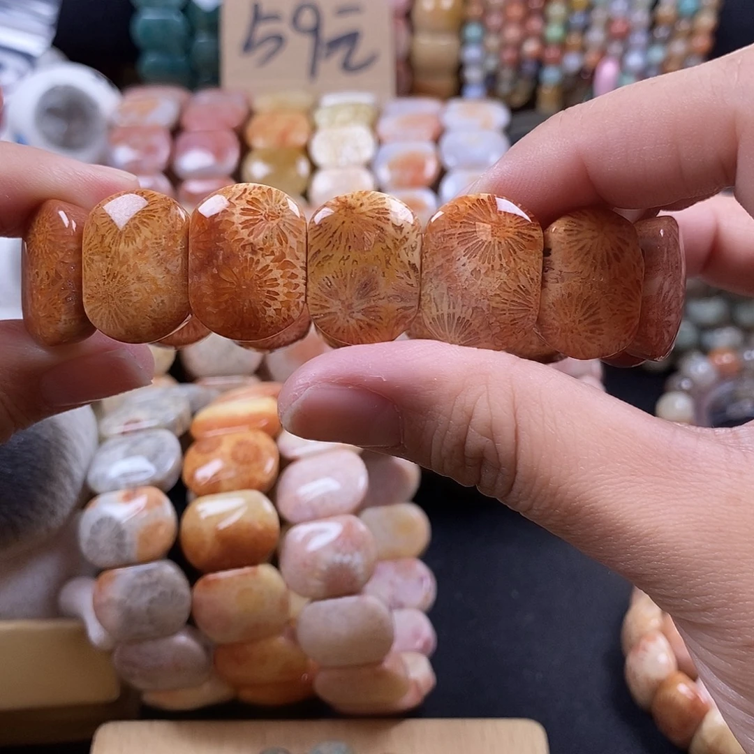 硅化珊瑚（珊瑚玉）未镶嵌手牌 上新 粉沙沙 100