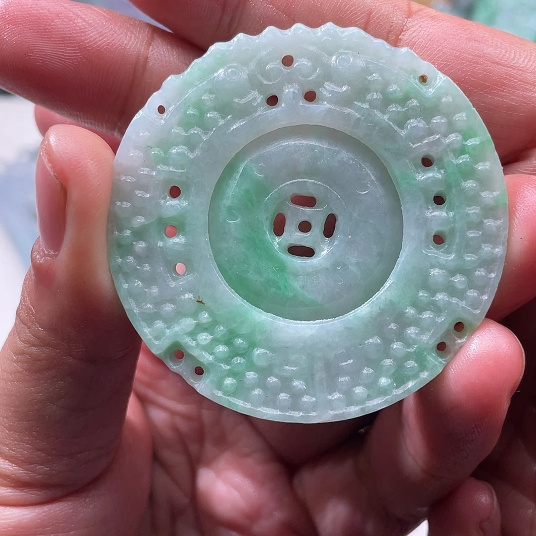 定制翡翠未镶嵌翡玉缘翡翠