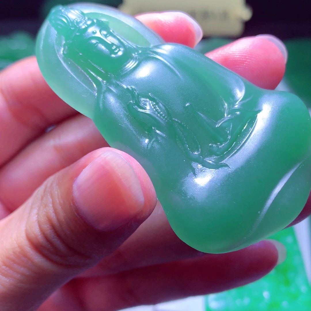 大***哥定制翡翠未镶嵌天然