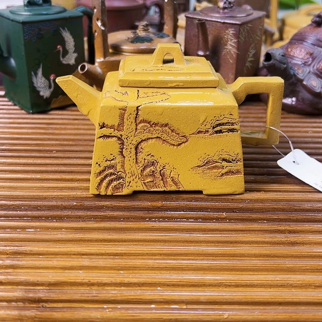 紫砂茶壶四方壶黄金段泥200cc