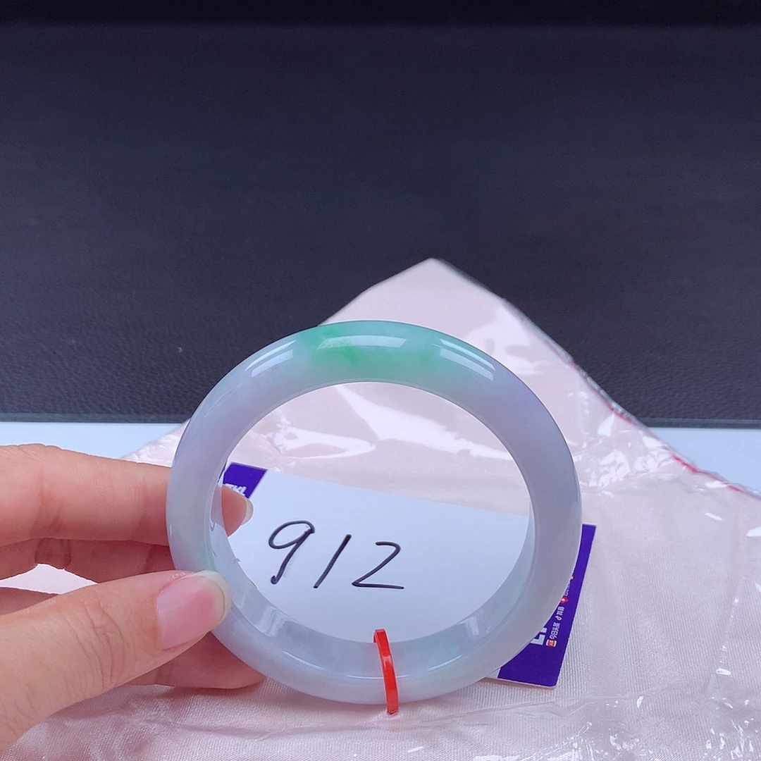 翡翠手镯未镶嵌手镯000991