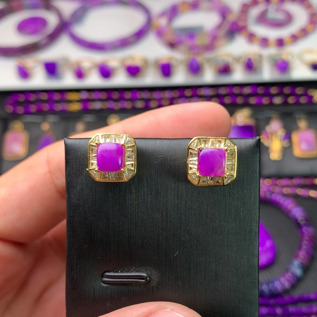 苏纪石（舒俱来）银S925镶嵌耳钉