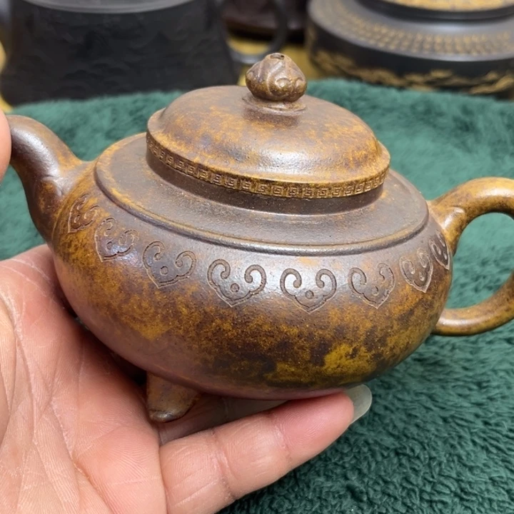 紫砂茶壶完美无暇