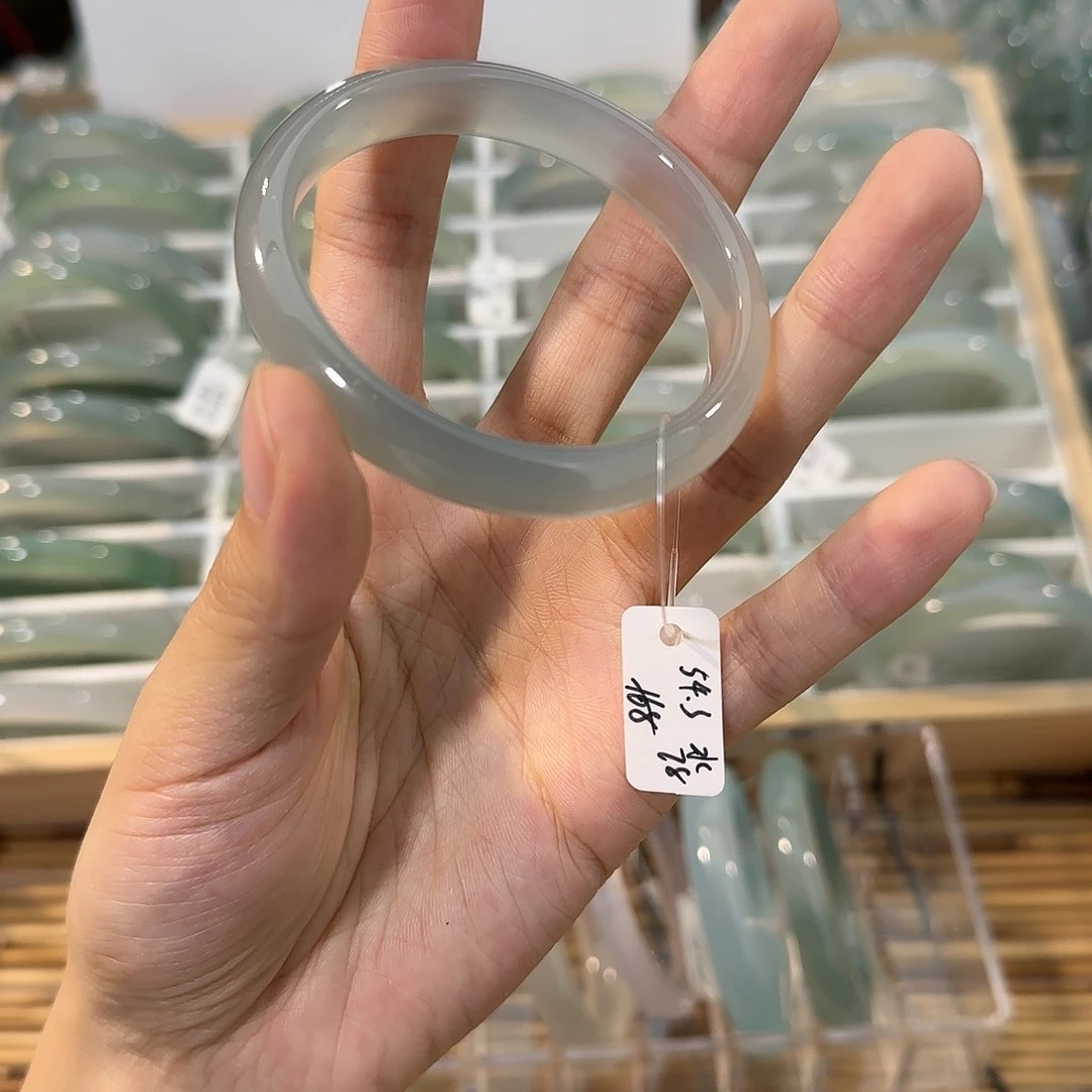 玛瑙/玉髓未镶嵌手镯圈口54.3
