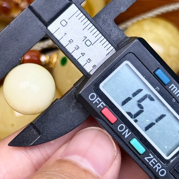 15.1mm俄料国矿一级料浓瓷白妖孽虎皮纹千层雪橘底金溶洞蜜蜡圆珠