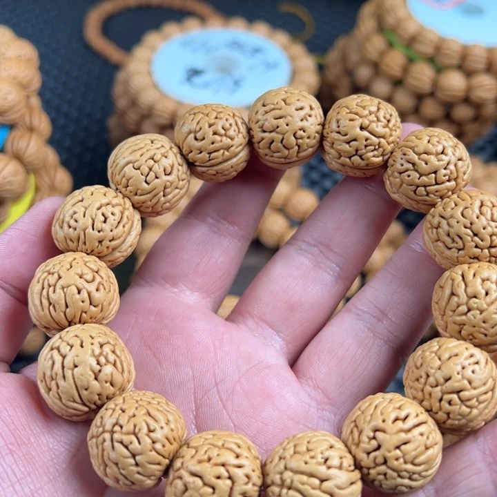 手串桃核盘锦野生肌肉