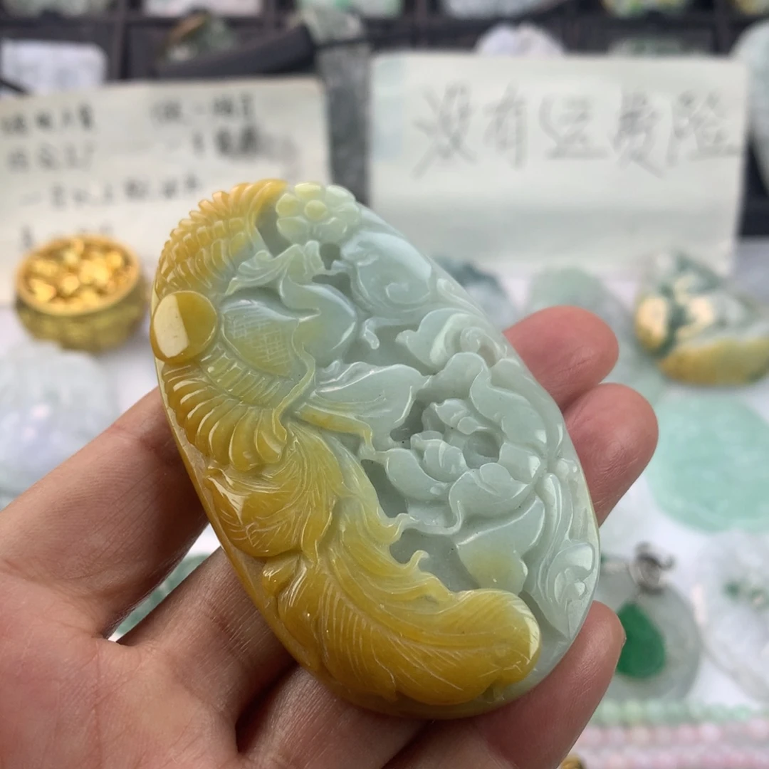 翡翠颈饰未镶嵌一