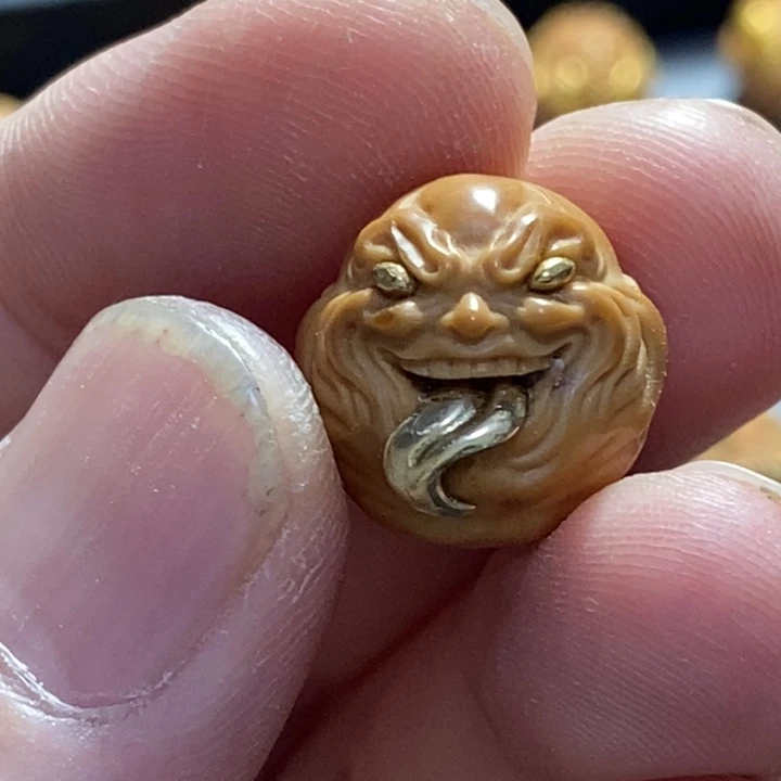 把件猴头核桃铜舔