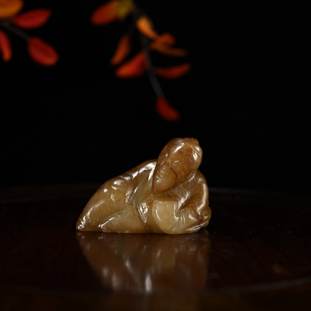 Lot8808 HP6810203和田玉人物摆件/杭拍