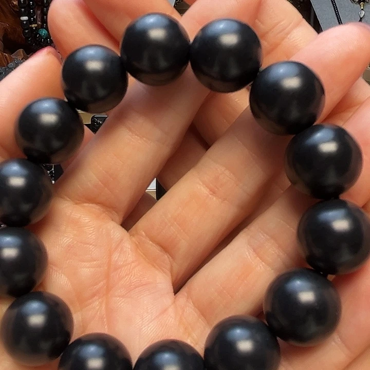 吉****和田玉（墨玉）未镶嵌颈饰卡16圆珠