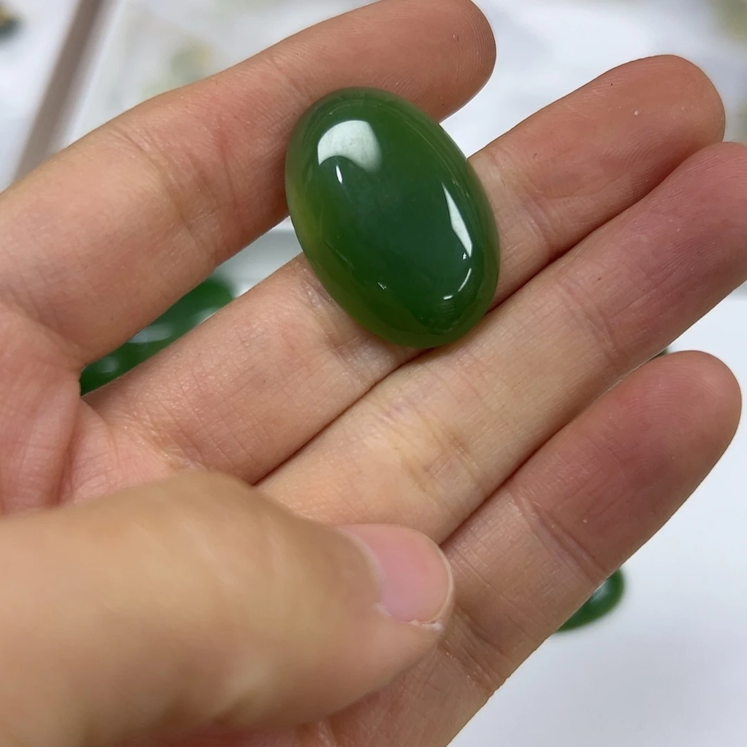 娟***子和田玉银S925镶嵌颈饰