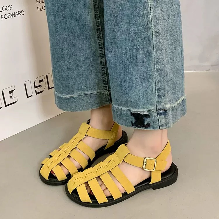 2025新款休闲凉鞋夏季外穿平底猪笼鞋复古编织百搭透气罗马凉鞋子