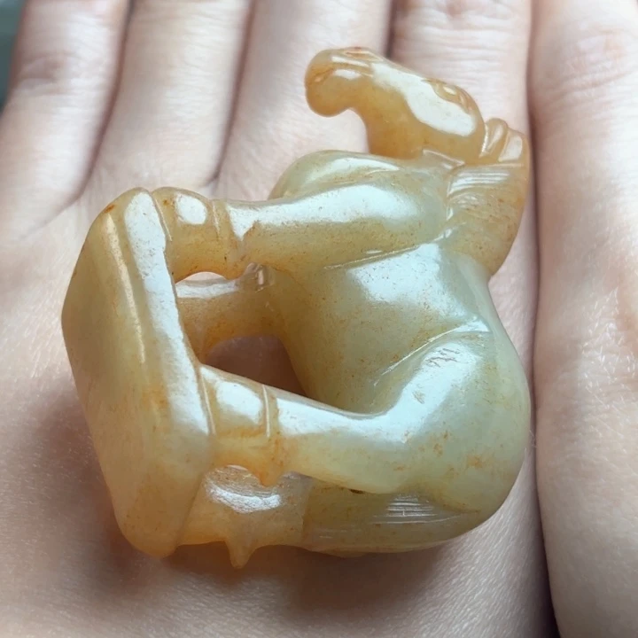 和田玉挂件未镶嵌张*金