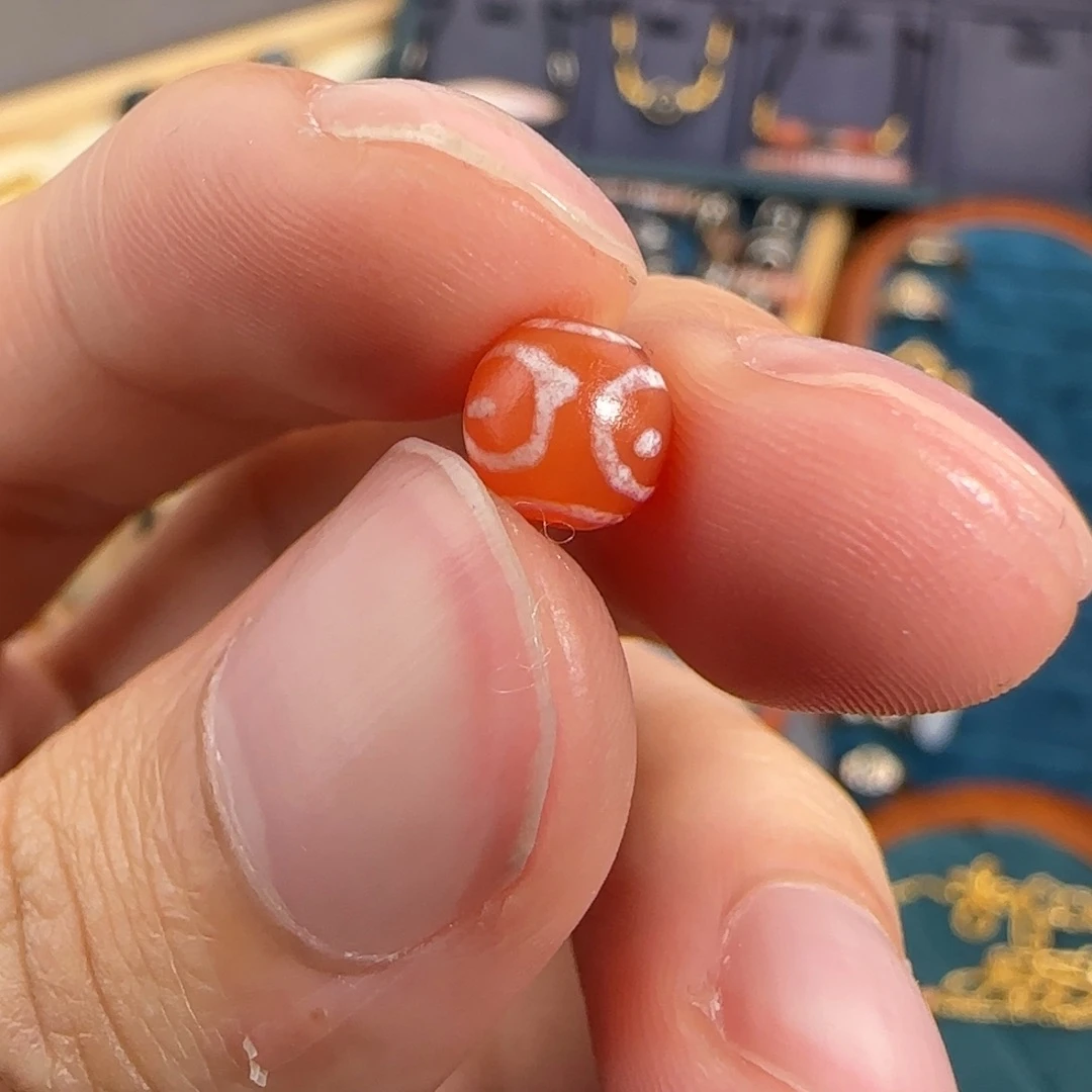 玛瑙/玉髓特殊红玉髓星辰三眼未镶嵌