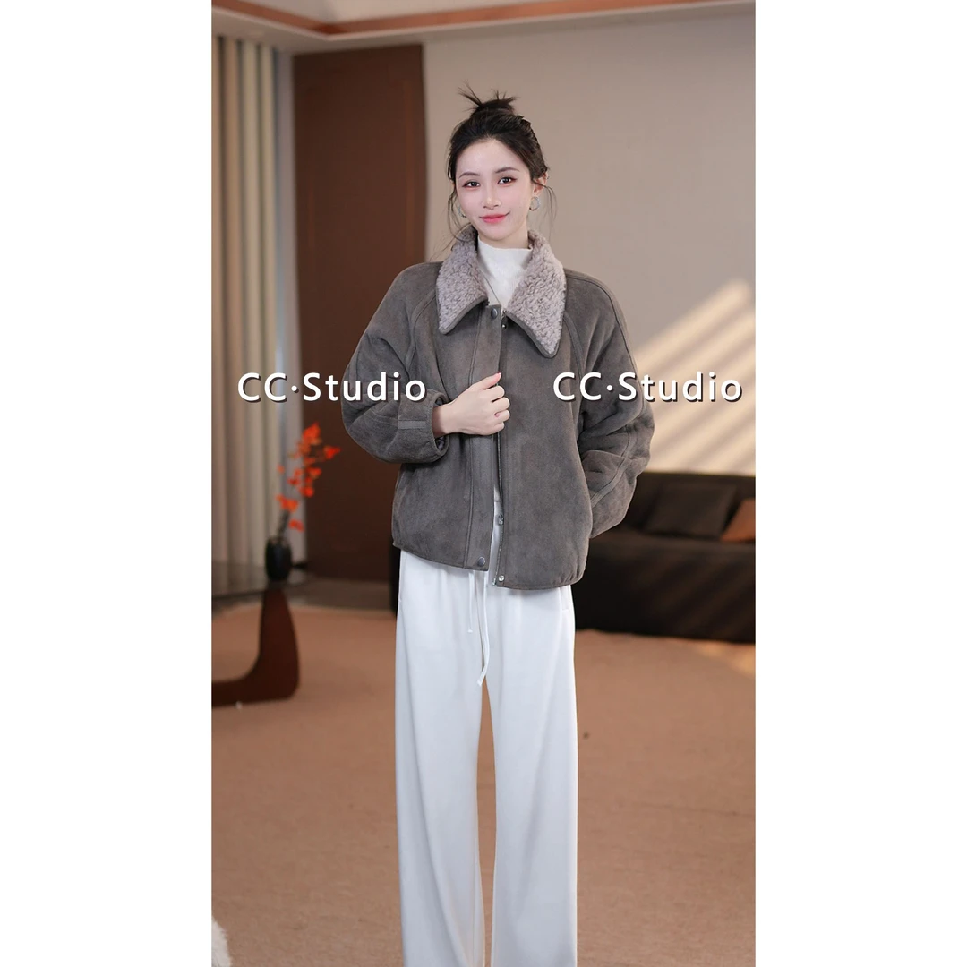 25新款翻领短款女短外套百搭厚款保暖女装冬季加厚常规款