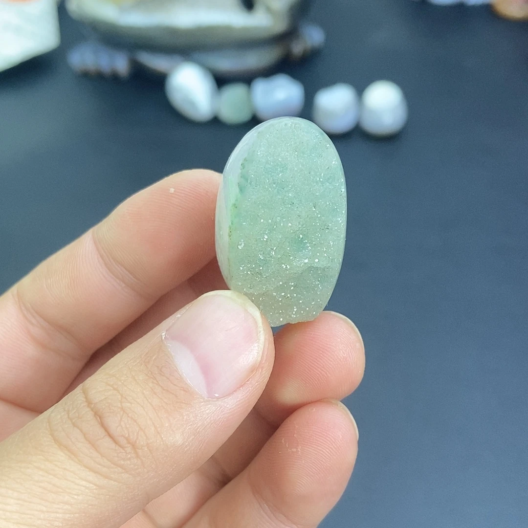 玛瑙/玉髓未镶嵌珠宝奇石