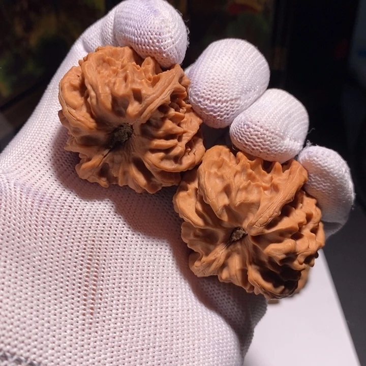 吊坠文玩核桃wo l la l l lo h