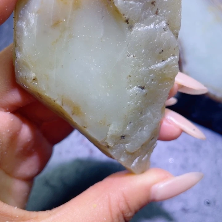 和田玉未镶嵌珠宝半成品