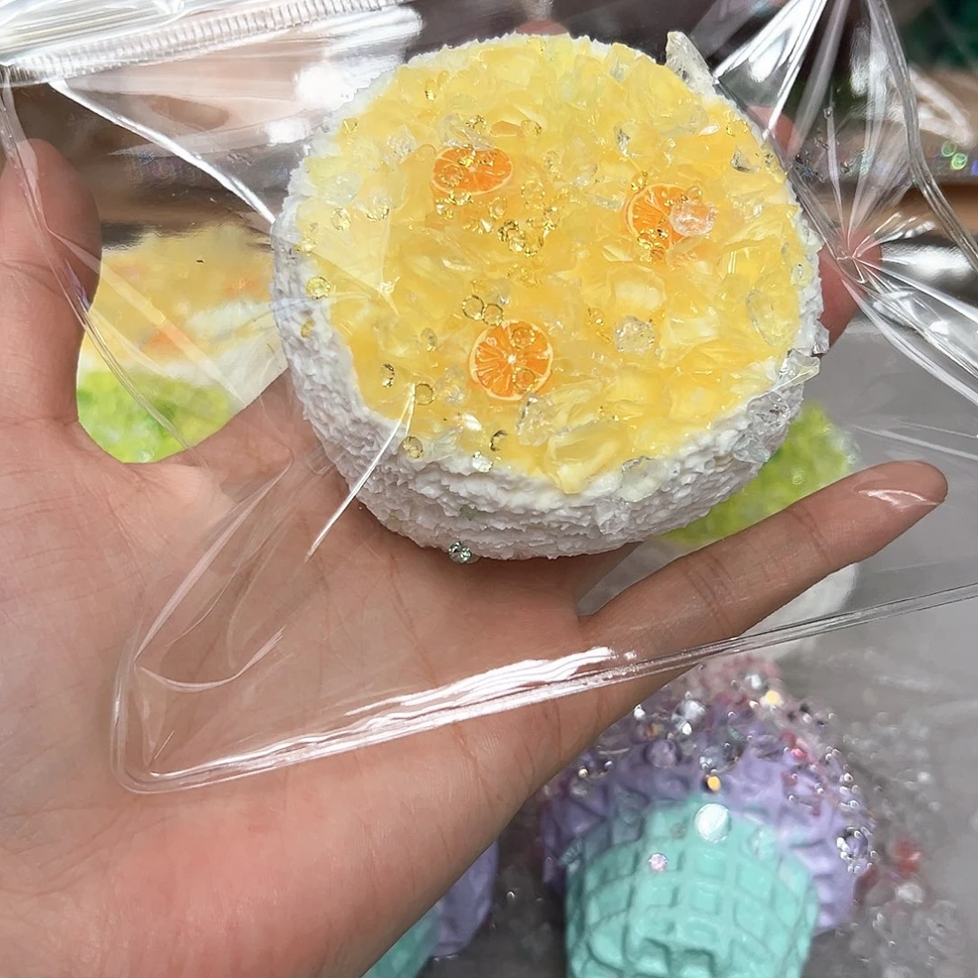 硅胶碎冰黄柠檬圆吐司160g
