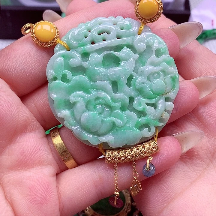 颈饰未镶嵌翡翠翡翠