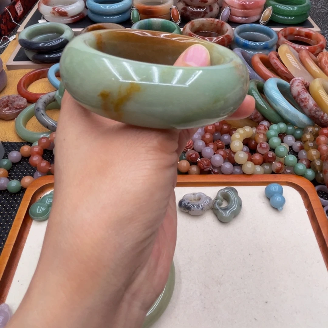 石英质玉未镶嵌圈口56