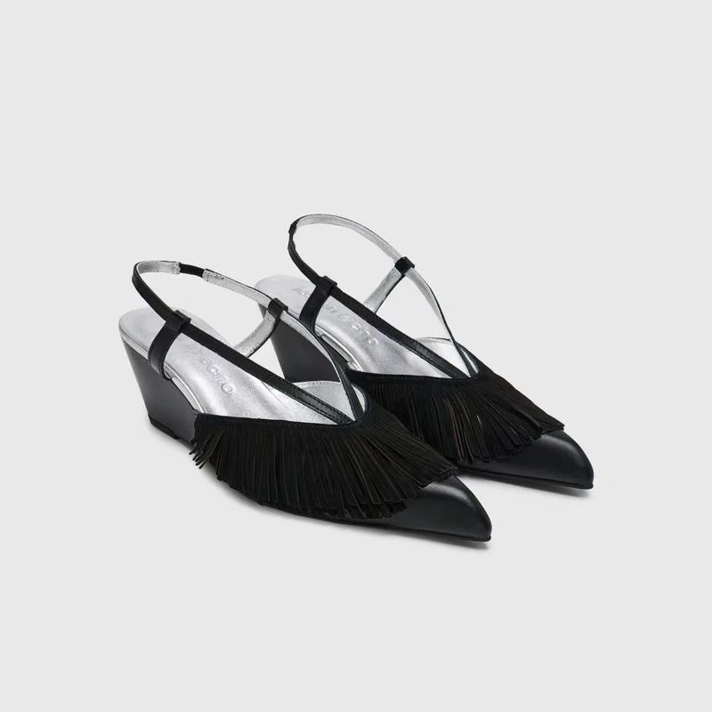 设计师品牌lost in echo 25ss尖头流苏条带坡跟凉鞋JULY