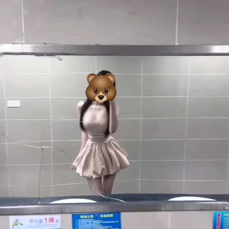 【B Y】2025新款设计蓬蓬公主吊带裙时尚甜美性感温柔辣妹连衣裙女