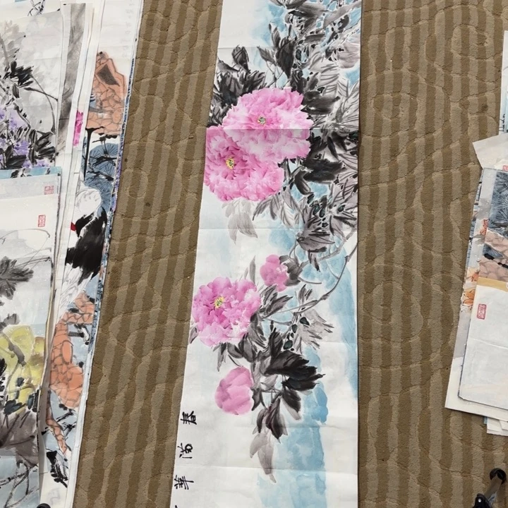 用***空国画花鸟的翅膀和翅膀是一样