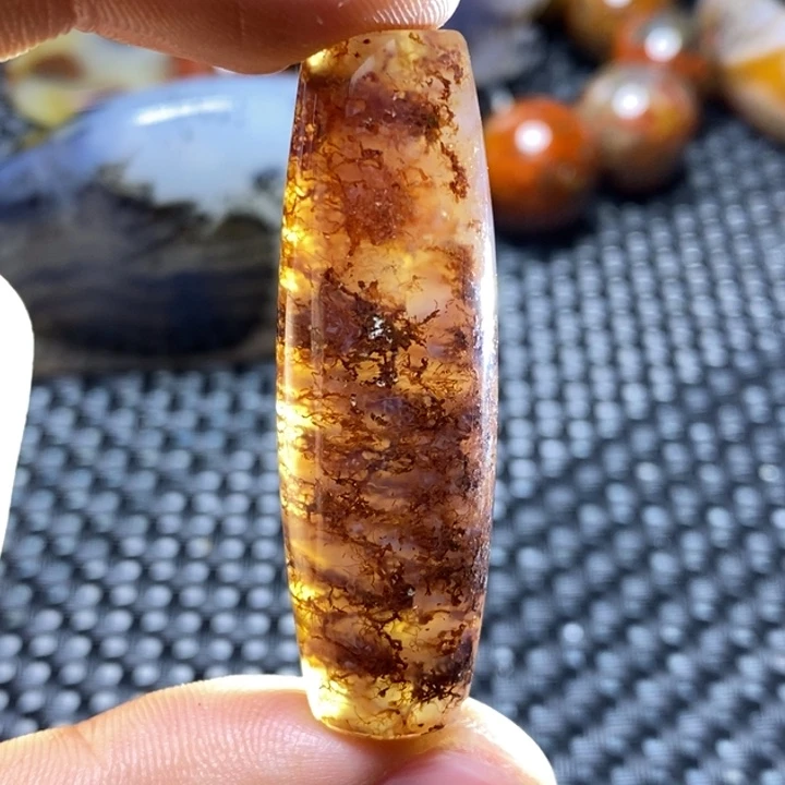 玛瑙/玉髓颈饰足铂镶嵌