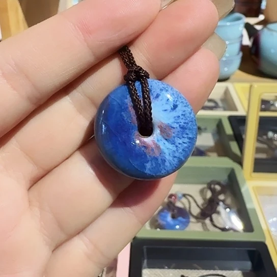 陶瓷你的手机怎么关机啦呢我在