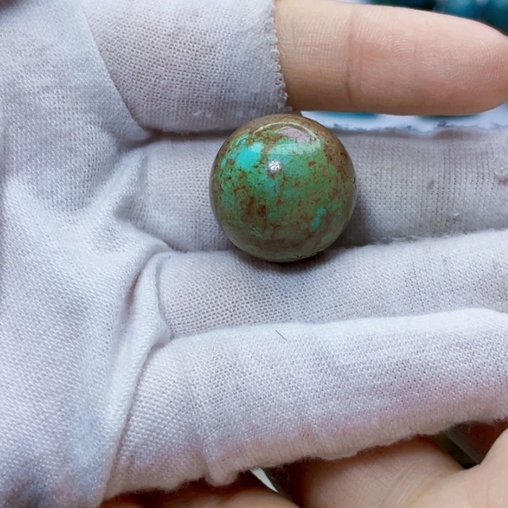 绿松石未镶嵌饰品