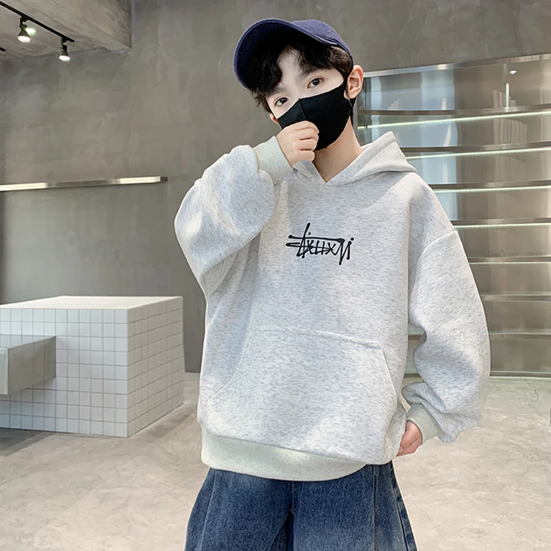 帅气男童卫衣连帽休闲风2025新款中大童春秋款男孩帅气春季上衣潮