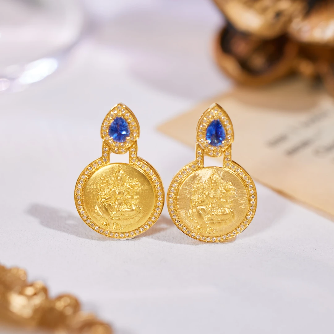 非遗好物分享【歪歪】蓝宝石度母女款吊坠18K金（多样性发一）X-S1611