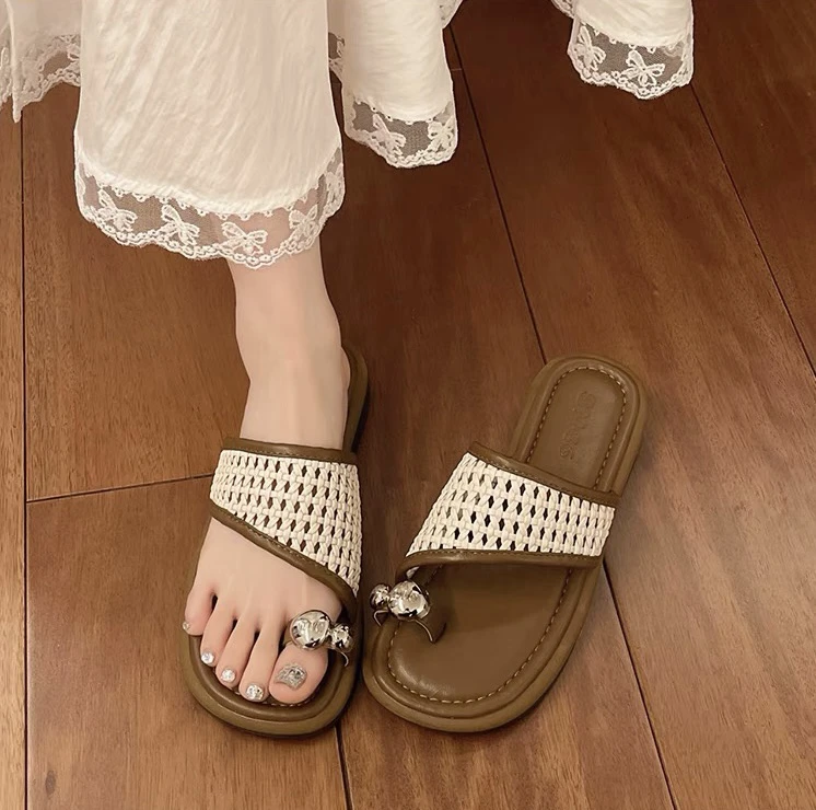 A071法式绝美套趾拖鞋女夏外穿2025新款假日风平底凉拖鞋海边