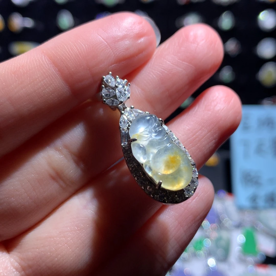 翡翠颈饰银S925镶嵌天然翡翠