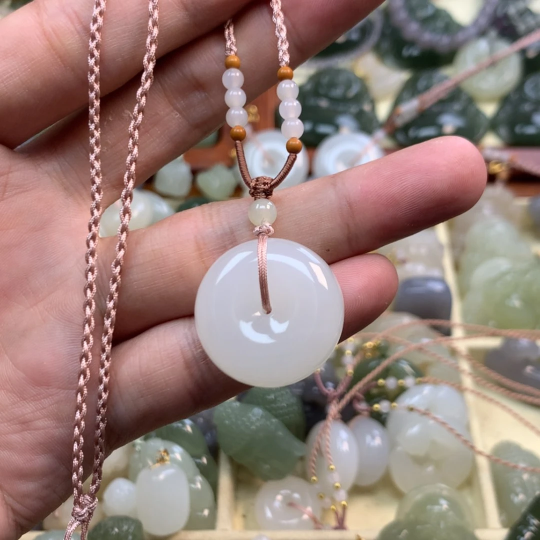 【闪购商品】和田玉未镶嵌颈饰